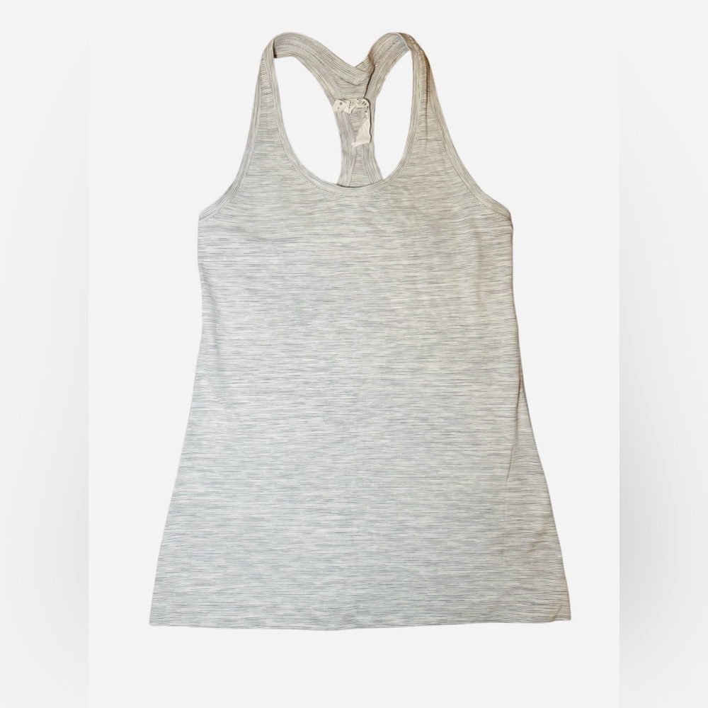 Lululemon Racerback Tank
Size: 8
Condition: Excellent - Picture 2 of 5